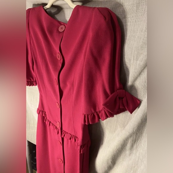 Vintage Albert Nipon Magenta Ruffle Bow Button Lined Dress Size 4 Shoulder Pads - Picture 3 of 16